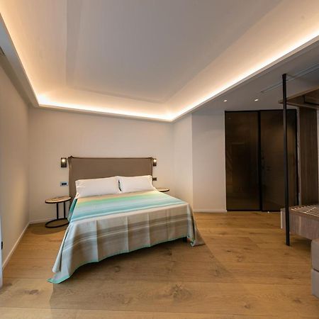 Palazzo Raho Suites تْشيفالو المظهر الخارجي الصورة