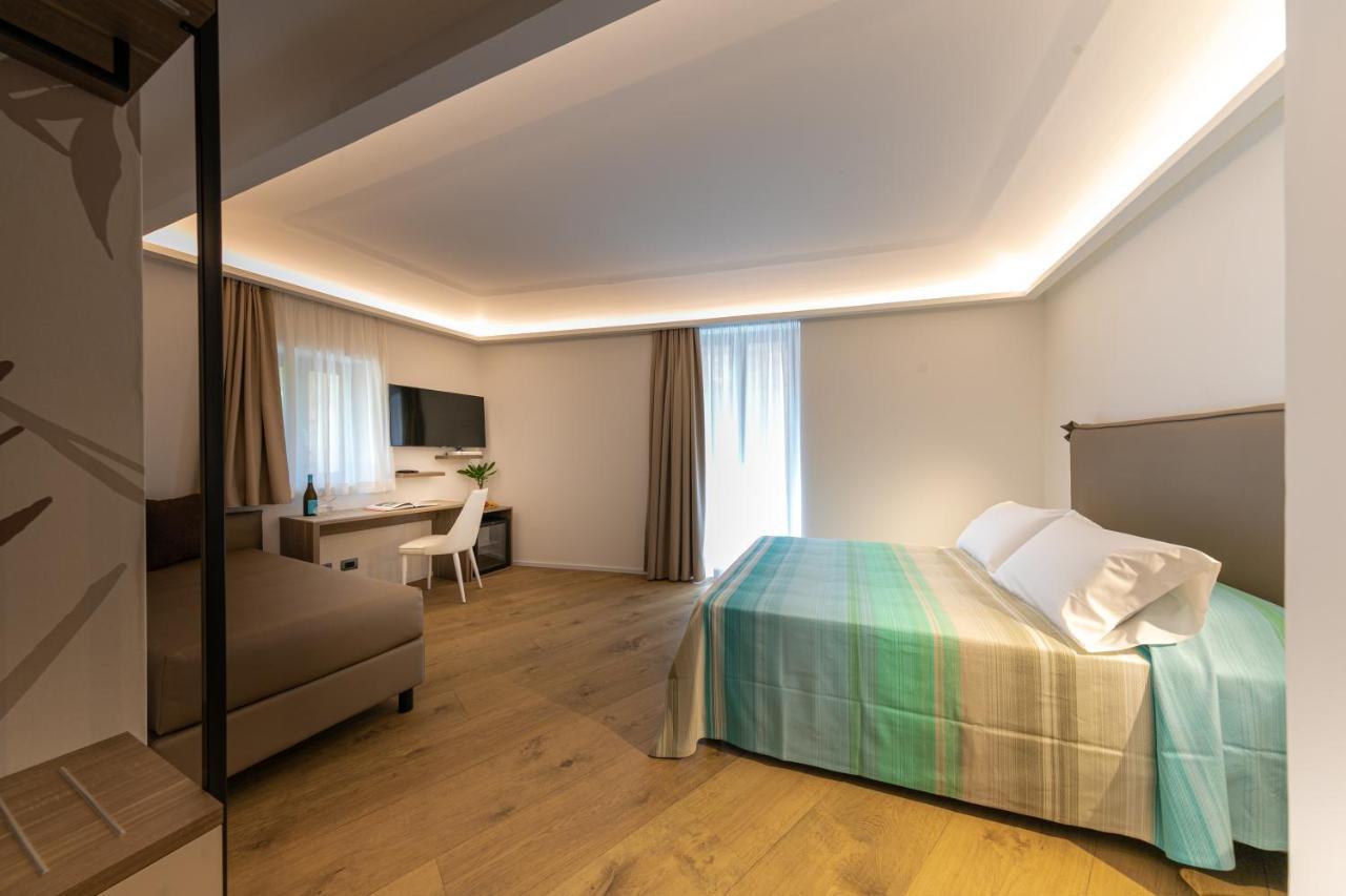 Palazzo Raho Suites تْشيفالو المظهر الخارجي الصورة
