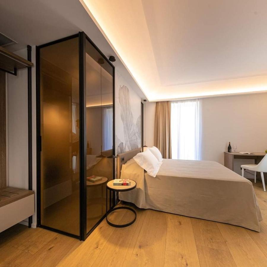 Palazzo Raho Suites تْشيفالو المظهر الخارجي الصورة